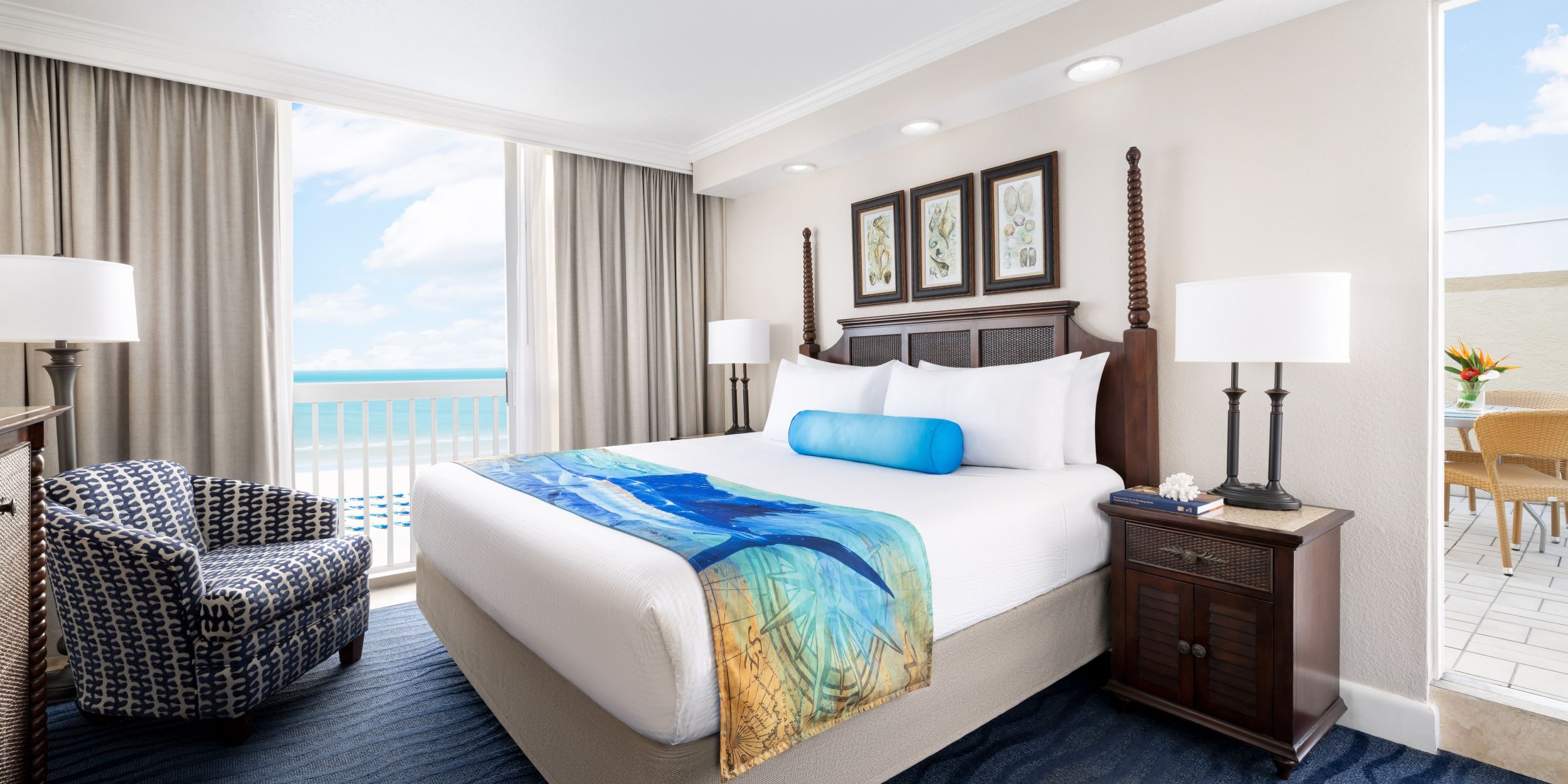 A Bedroom With A Large Bed