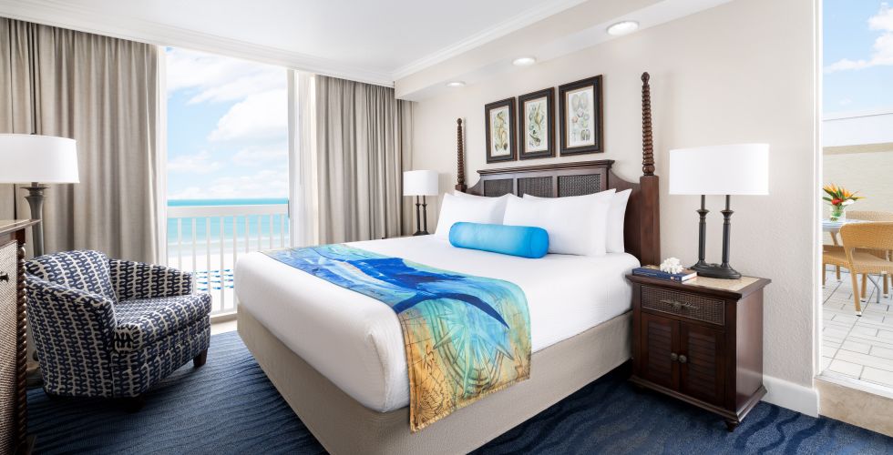 A Bedroom With A Large Bed